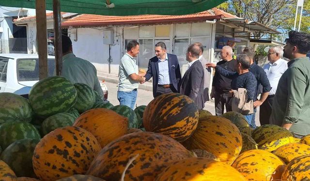 AK Partili vekil Selendi'de esnafın nabzını tuttu