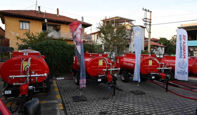 Alevlerle mücadelede Kula'ya tanker desteği