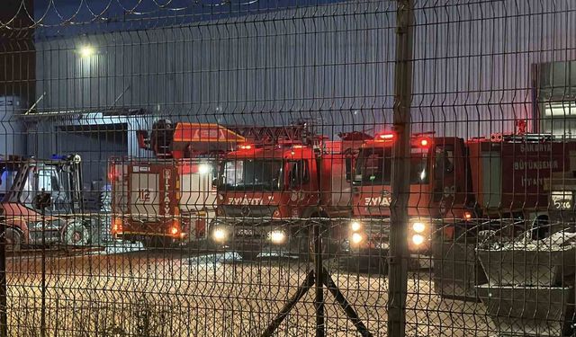 Alüminyum fabrikasında patlama: 1'i ağır 3 yaralı