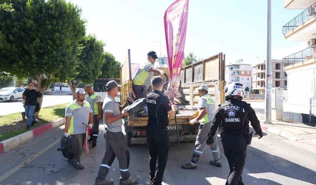 Antalya'da yol ve kaldırım işgallerine müdahale