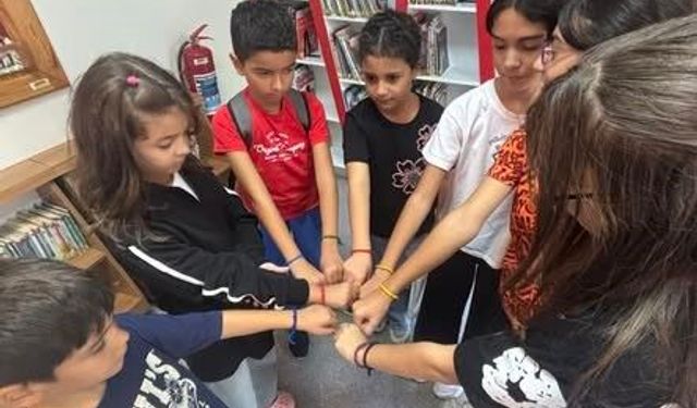 Aydın'da çocuklar kitap okudu, arkadaşlık bileklikleri tasarladı