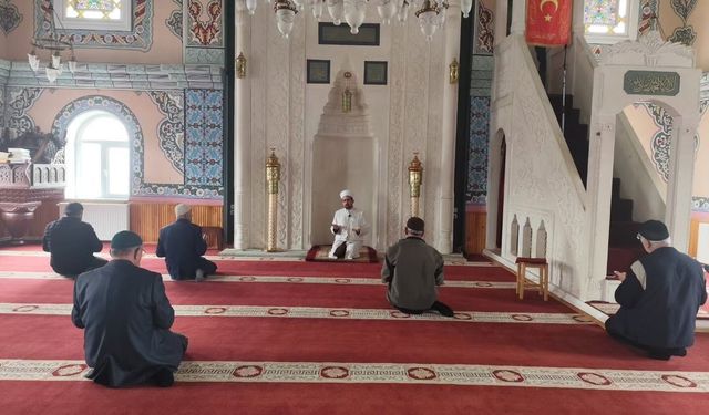 Aydıntepe'de Camiler ve Din Görevlileri Haftası kapsamında hatim programı düzenlendi