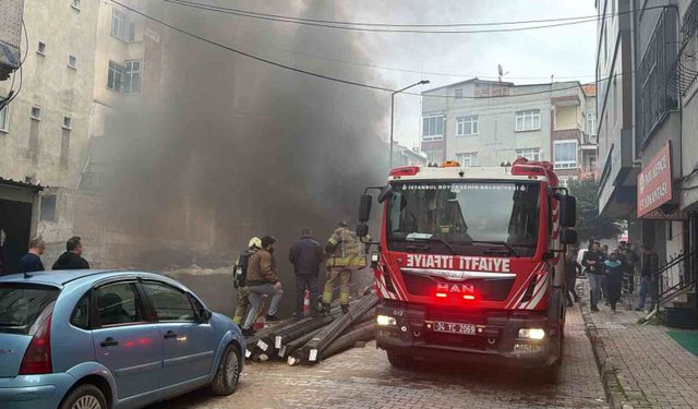 Bahçelievler'de inşaatta yangın paniği