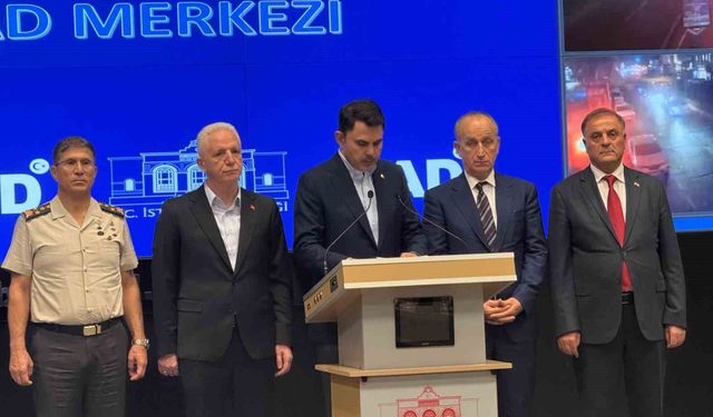 Bakan Kurum: 'İstanbul'da güvenlik birimlerimiz 3 bin 57 vatandaşımızı sağ salim kurtardılar ve güvenli alanlara taşıdılar'