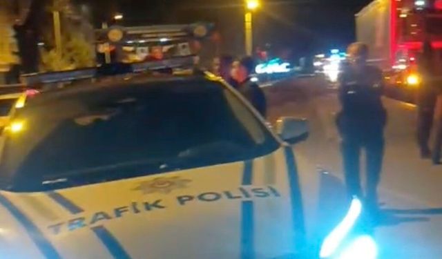 Balıkesir'de tırın altında kalan 16 yaşındaki motosikletli hayatını kaybetti