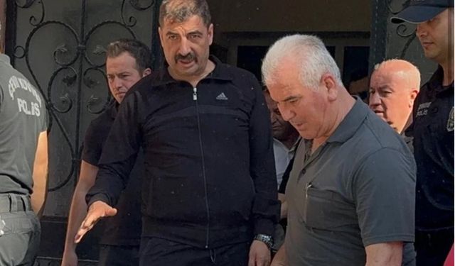 Başkan Dönmez'in yargılandığı dava 29 Aralık'a ertelendi