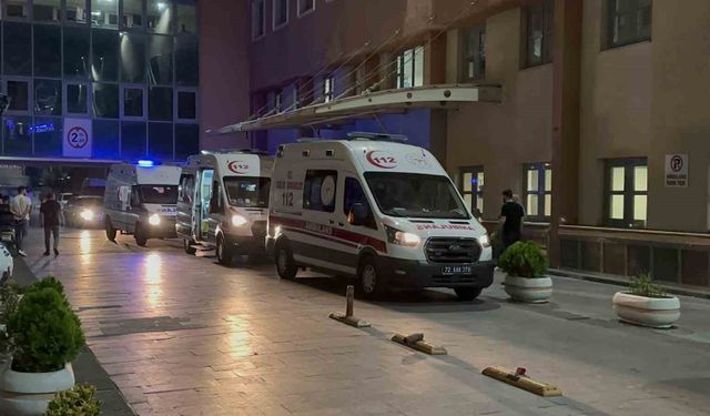 Batman'da halı çırparken 8. kattan düşen kadın hayatını kaybetti