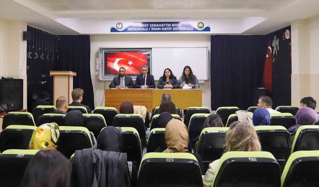 Bayburt'ta 'Dönem Başı Rehber Öğretmenler Toplantısı' yapıldı