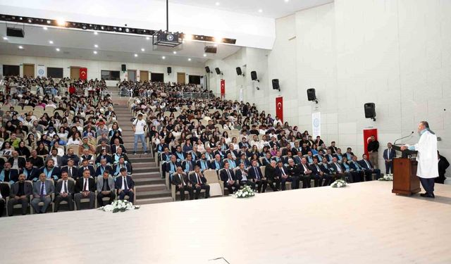 BEÜ'de 2026-2027 akademik yılı açılış töreni gerçekleştirildi