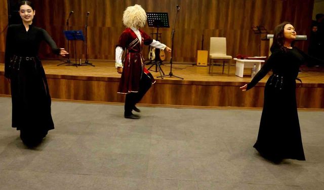 Bilecik'te öğrenci yurdunda Kafkas rüzgârı