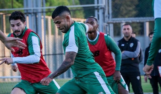 Bursaspor'da Ankara Keçiörengücü mesaisi sürüyor