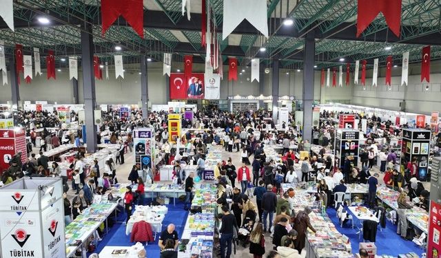 Büyükşehirden Denizli Kitap Fuarına gidecek vatandaşlar için ücretsiz ulaşım kolaylığı