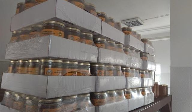 Coğrafi işaretli Ardahan çiçek balının dolumu gerçekleştirildi