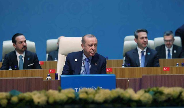 Cumhurbaşkanı Erdoğan: 'Türk dünyasının aile fotoğrafında ayrılığa, gayrılığa, ihtilafa yer yoktur'
