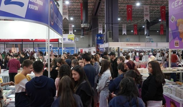 Denizli TÜYAP Kitap Fuarı rekor katılımla sona erdi