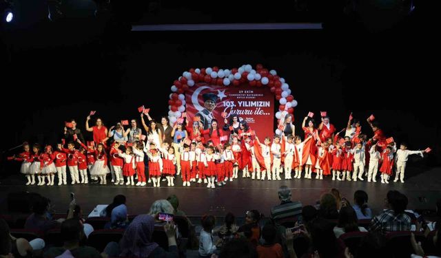 Didim Belediyesi'nden miniklerle Cumhuriyet Bayramı kutlaması