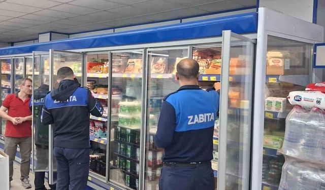 Dilovası'nda marketlerde son kullanma tarihi ve fiyat denetimi