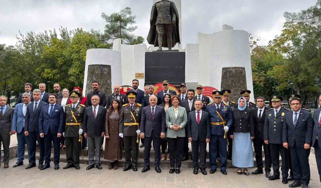 Diyarbakır'da Cumhuriyet'in 103. yıl dönümü kutlanıyor