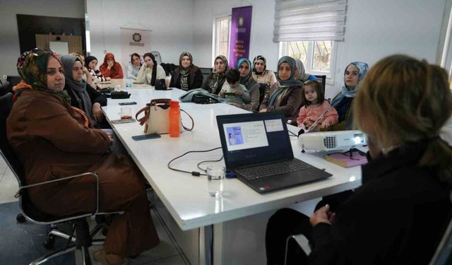 Diyarbakır'da meme kanserinde erken tanı semineri