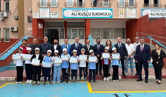 Diyarbakır'da 'Sağlıklı Çocuk, Sağlıklı Gelecek' programı sürüyor