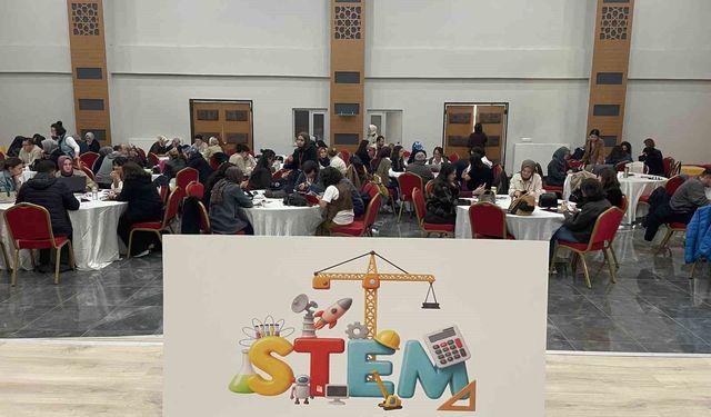 Düzce'de STEM eğitimi çalıştayı tamamlandı