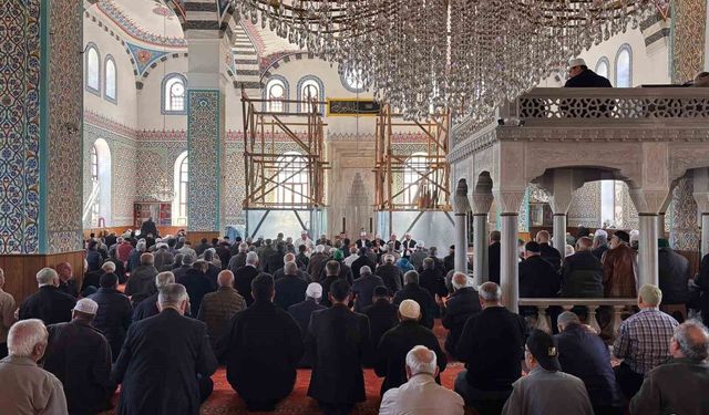 Düzce'de vefat eden din görevlileri için mevlid-i şerif okutuldu