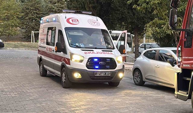 Edirne'de apartman dairesinde çıkan yangın korkuttu