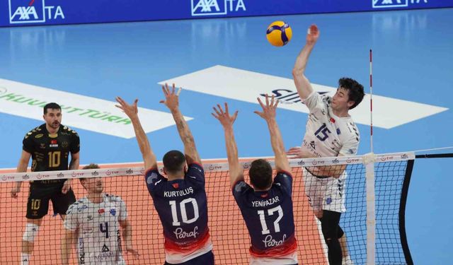 Efeler Ligi: Altekma: 0 - Halkbank: 3