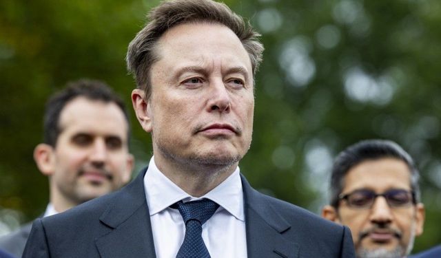 Elon Musk: 'Ukrayna'da İHA'ların hızındaki yavaşlamanın arkasında ABD hükümeti olabilir'