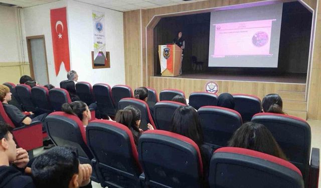 Erzincan'da 380 öğrenci ve öğretmene güvenlik eğitimi verildi