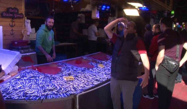 Eskişehirli balıkçıdan dondurucu uyarısı: 'Balık bolluğu sürerken stok yapın'