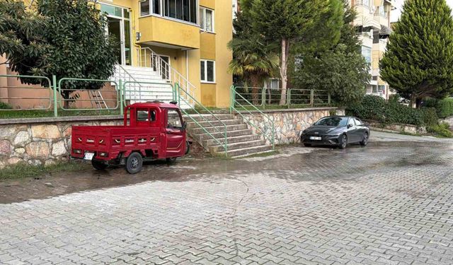 Evinin son eşyalarını almak için geldi, tartıştığı komşusu tarafından öldürüldü