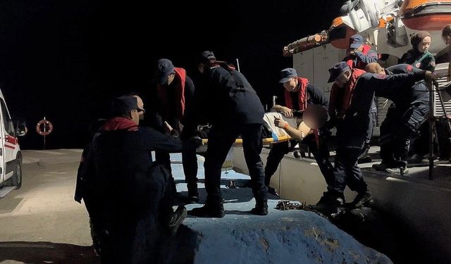 Gökçeada'da rahatsızlanan vatandaş Sahil Güvenlik ekiplerince tahliye edildi