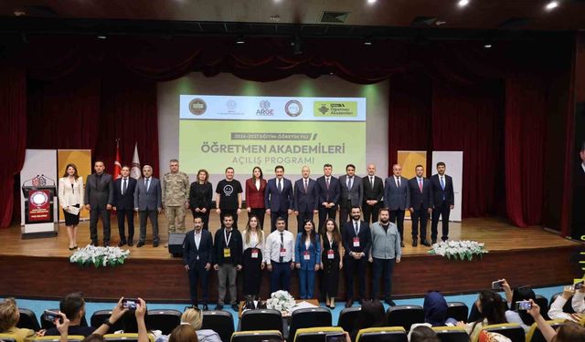 Hatay Öğretmen Akademilerinin yeni eğitim yılı açıldı