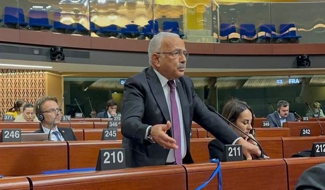 Hilmi Güler'den Yunan Başkana Avrupa'nın ortasında çarpıcı cevap: 'Sizin ülkeniz kadar yer yıkıldı, Türkiye yeniden ayağa kaldırdı'