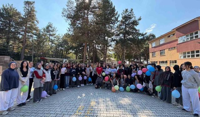 Hitit Üniversitesinden '11 Ekim Dünya Kız Çocukları Günü' etkinliği