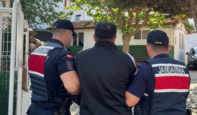 İzmir'de 10 yıl 10 ay kesinleşmiş hapis cezası bulunan firari yakalandı