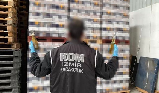 İzmir'de yılın en büyük kaçak içki operasyonu: 3 milyon 800 bin liralık kaçak içki ele geçirildi