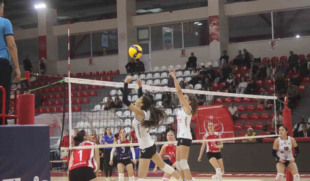 Kahramanmaraş Büyükşehir Belediyesi, Antepia Spor Kulübü'ne set vermedi