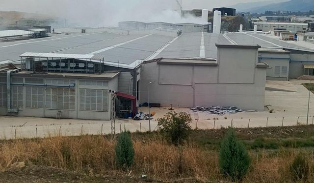 Kahramanmaraş'ta gaz dolum tesisindeki oksijen tankı patladı