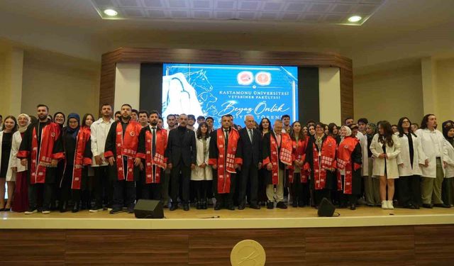 Kastamonu'da veteriner hekim adayları beyaz önlüklerini giydi