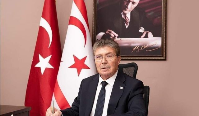 KKTC Başbakanı Üstel: '2027 yılında KKTC vatandaşı öğrencilerimizin üniversite harçlarının tamamını devlet olarak karşılayacağız'