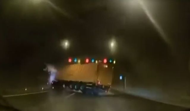 Kontrolden çıktı, devrilmekten son anda kurtuldu: Korkunç anlar kamerada