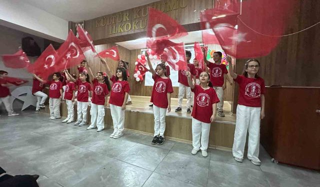 Kültür Kurumu İlkokulu'nda Cumhuriyet coşkusu