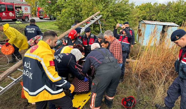 Malatya'da 25 metrelik kuyuya düşen genç kurtarıldı