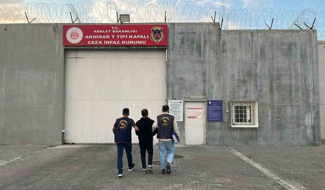 Manisa'da 78 yıl 11 ay hapis cezasıyla aranan şahıs yakalandı