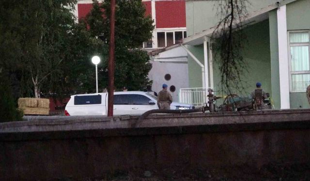 Mesai arkadaşlarını silahla yaralayan güvenlik görevlisinin yargılanmasına devam edildi