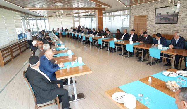 Muş'ta kanaat önderlerinden 'Terörsüz Türkiye' sürecine destek