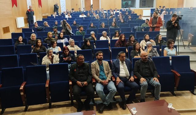 Muş'ta üniversite öğrencilerine uygulamalı afet eğitimi