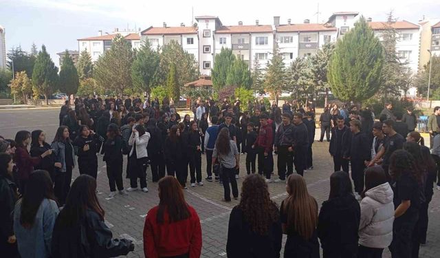 Nevşehir'de okullarda afet farkındalık eğitimi ve tatbikat yapıldı